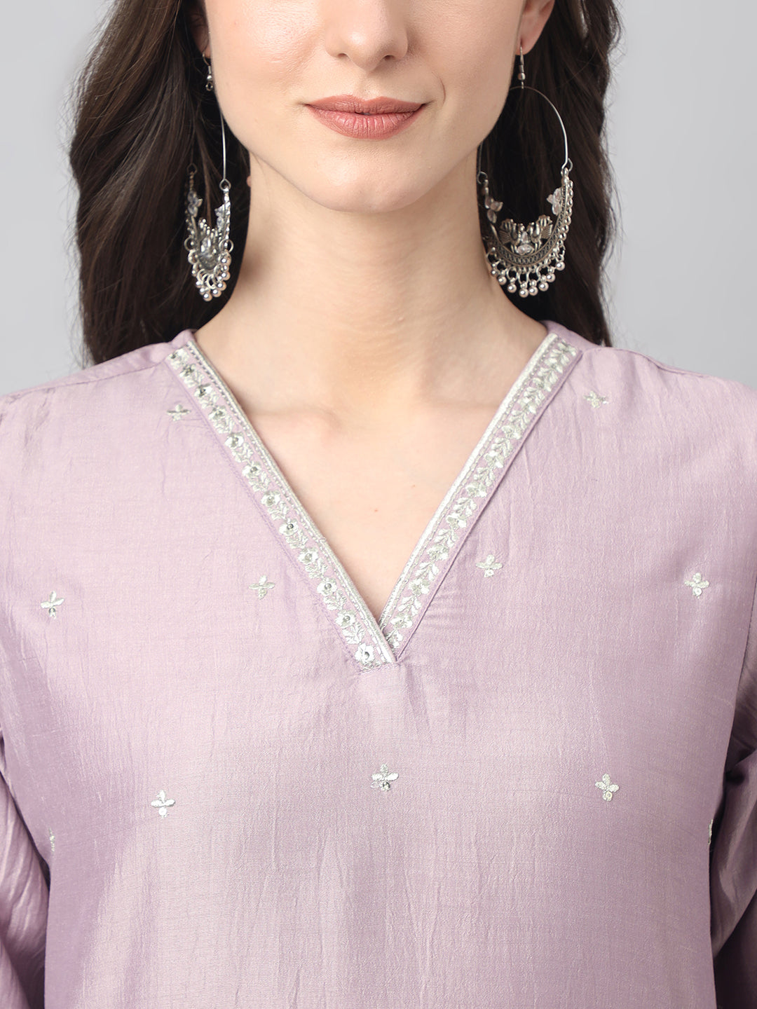 Janasya Women's Lavender Chinon Solid Straight Festive Kurta Set