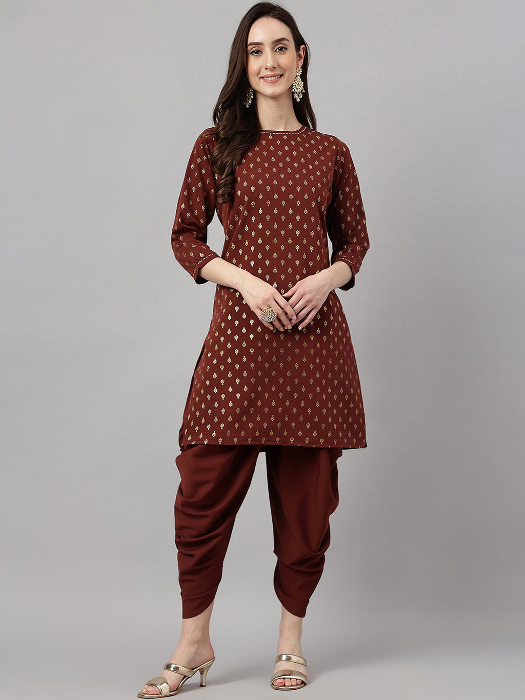 Janasya Women's Brown Crepe Foil Printed Straight Festive Kurta Set