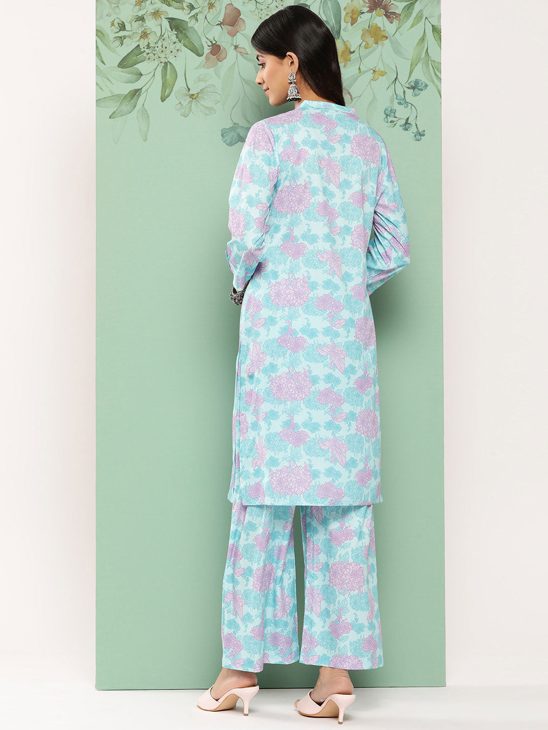 Janasya Women's Sky Blue Crepe Digital Printed Straight Casual Kurta Set