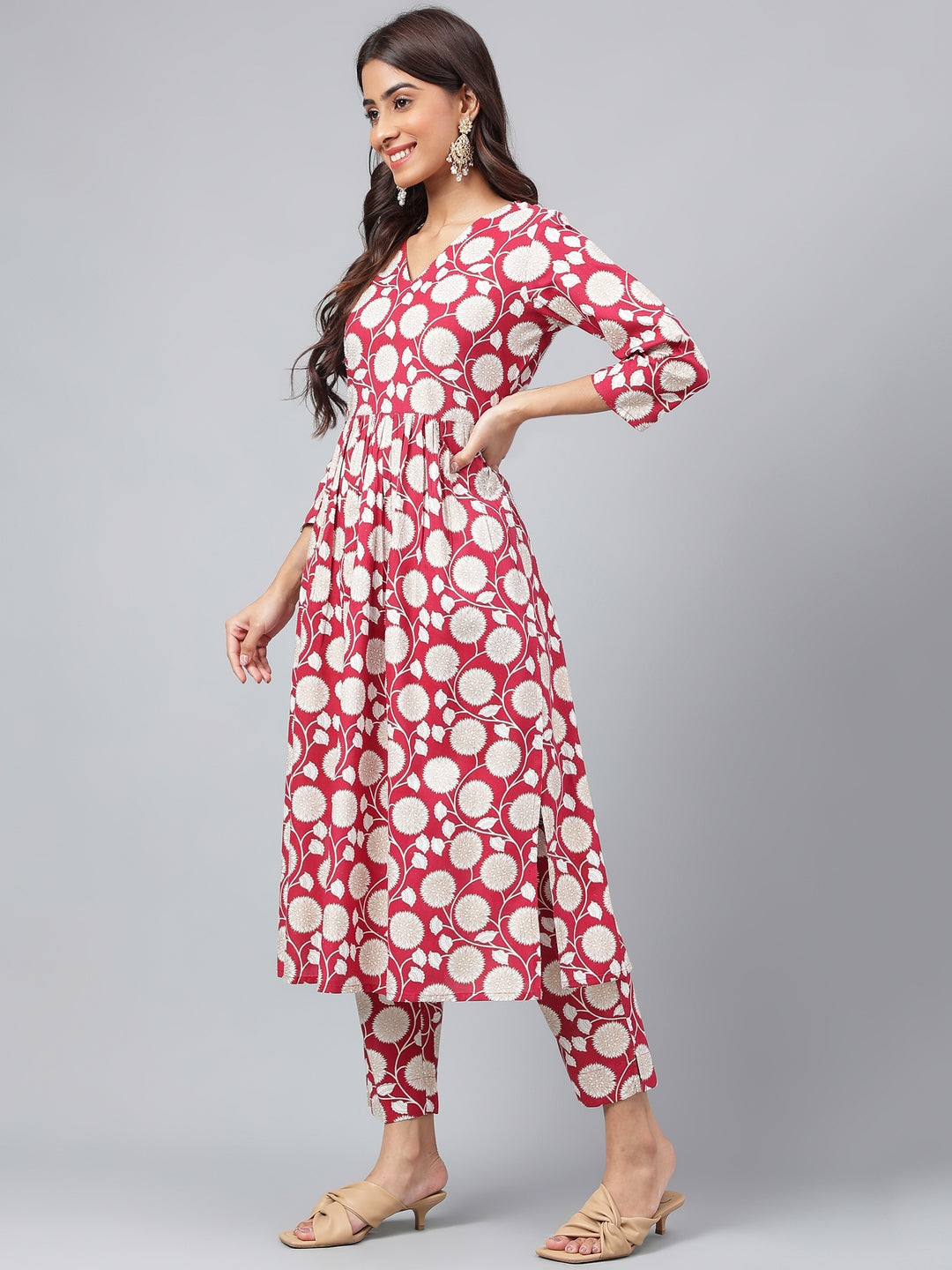 Janasya Women's Maroon Cotton Floral Printed Gathered Casual Kurta Set