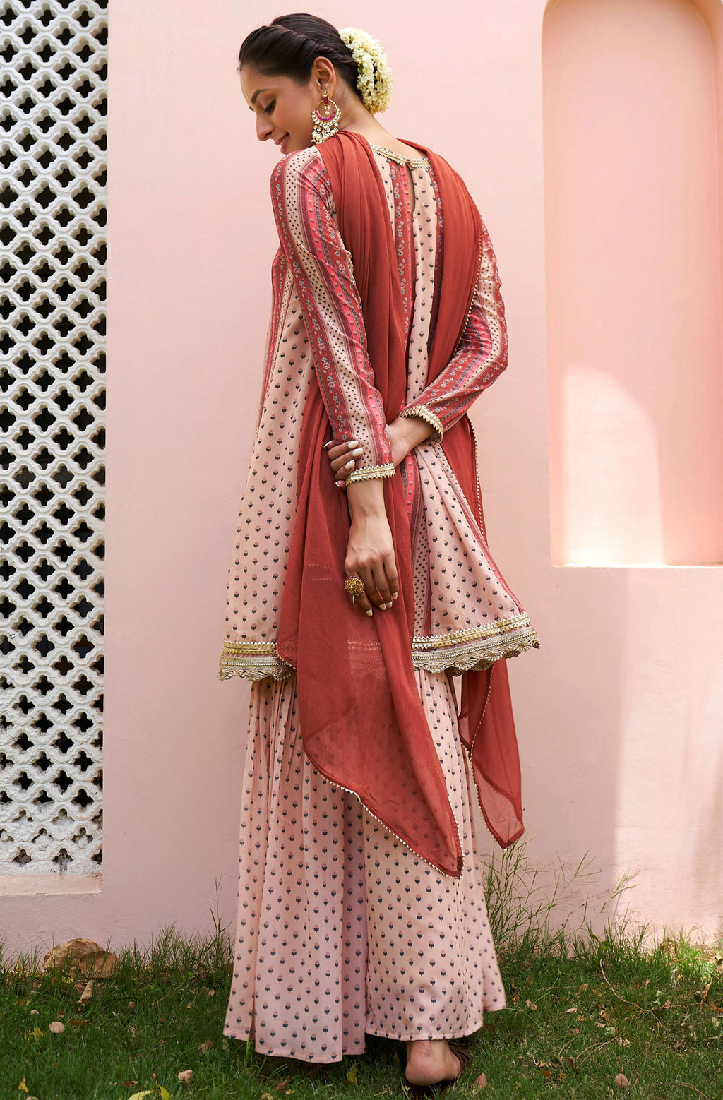 Janasya Multicolor Georgette Digital Floral Printed Set