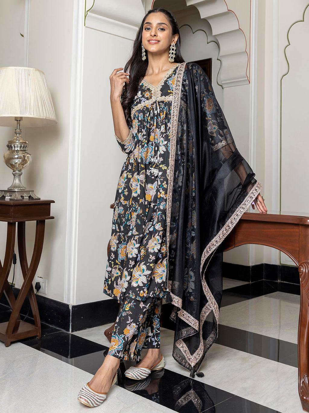 Janasya Women's Black Cotton Embellished Festive Empire Kurta Set