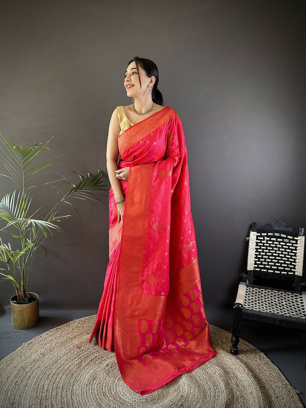 Joban Fashion Banarasi Hot Pink Woven Soft Silk Saree - Distacart