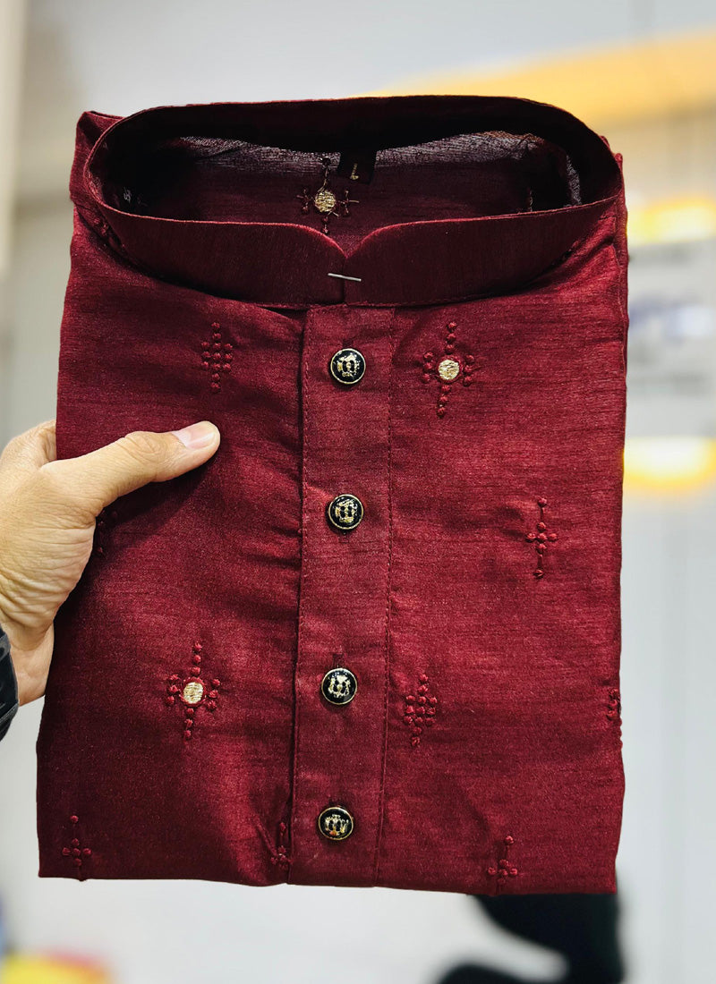 Prazu Fashion Maroon Silk Embroidered Kurta With Pajama - Distacart