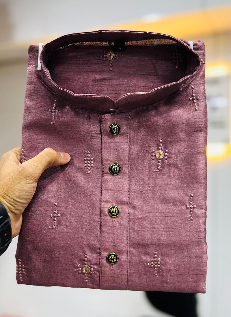 Prazu Fashion Onion Pink Silk Embroidered Kurta With Pajama - Distacart