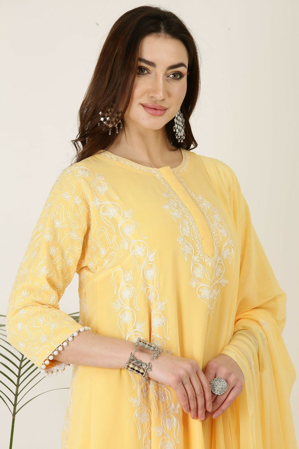 Joban Fashion Yellow&White Georgette Kurta Set - Distacart