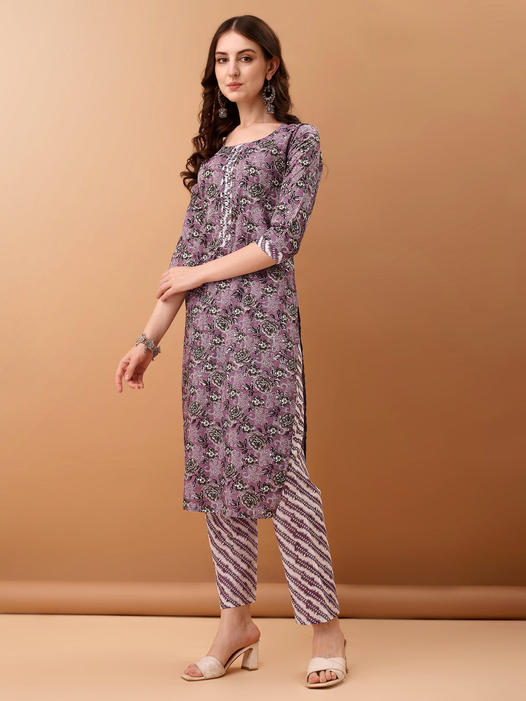 Mirror Embroidered & Floral Printed Kurta With Pant & Dupatta, Lavender - Hiral Fashion - Distacart