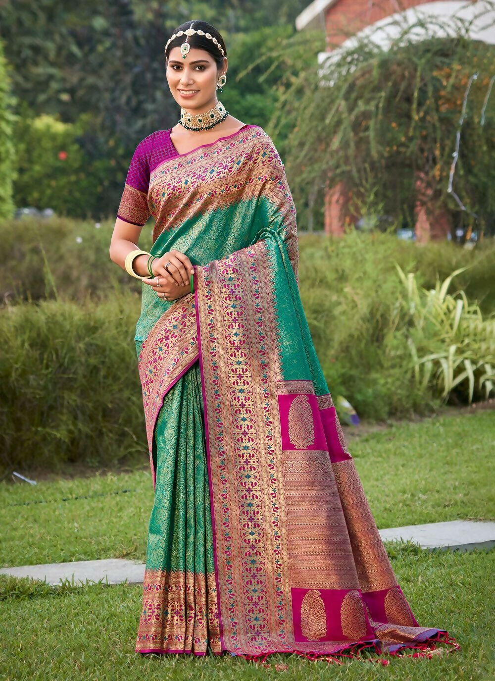 Shree Shyam Fashion Rama Green Banarasi Silk Saree - Distacart
