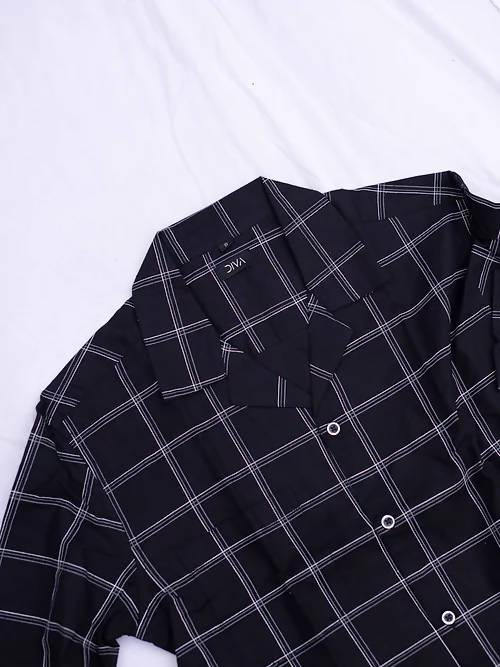 Diva Globe Cotton Black Checkard Lapel Collar Shirt - Distacart
