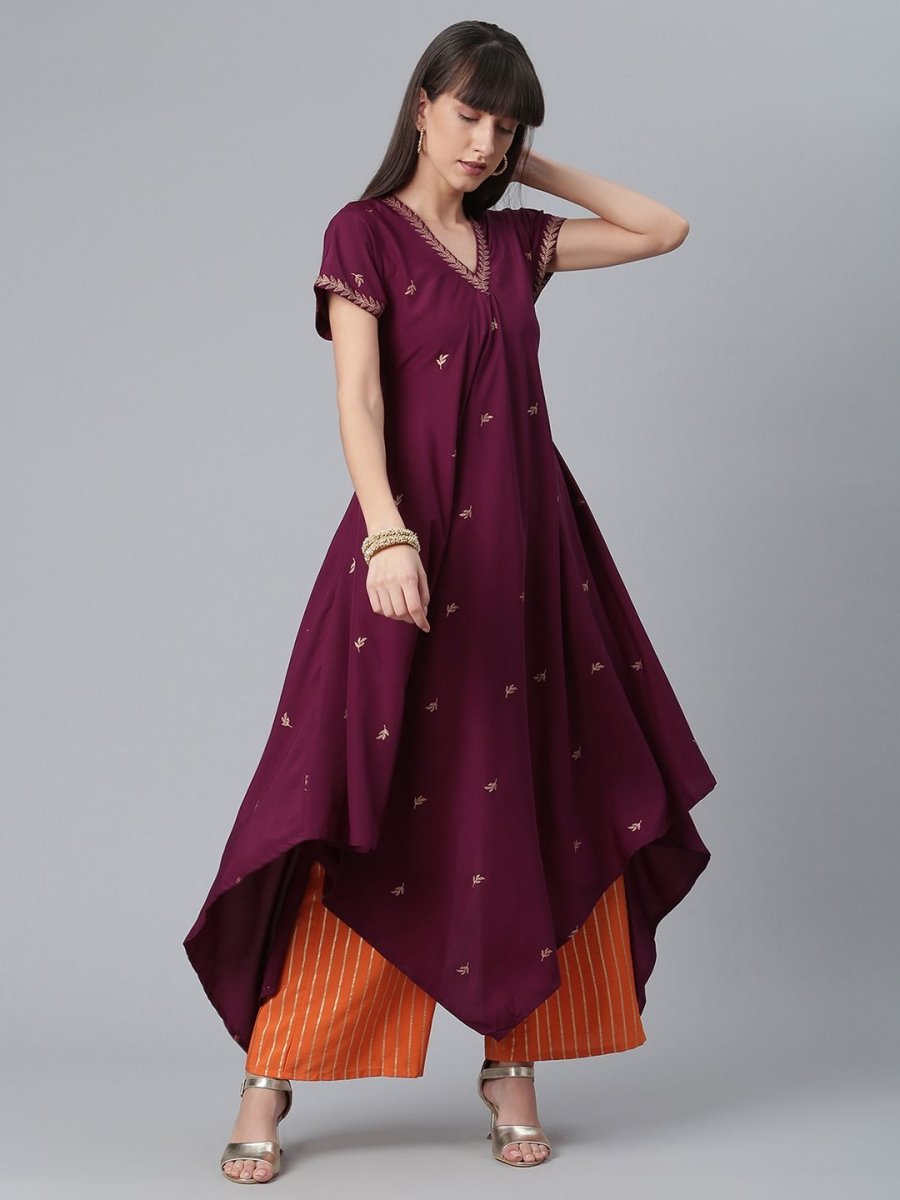 Ahalyaa Women Wine Crepe Glitter Print Kimono Style Kurta With Palazzo