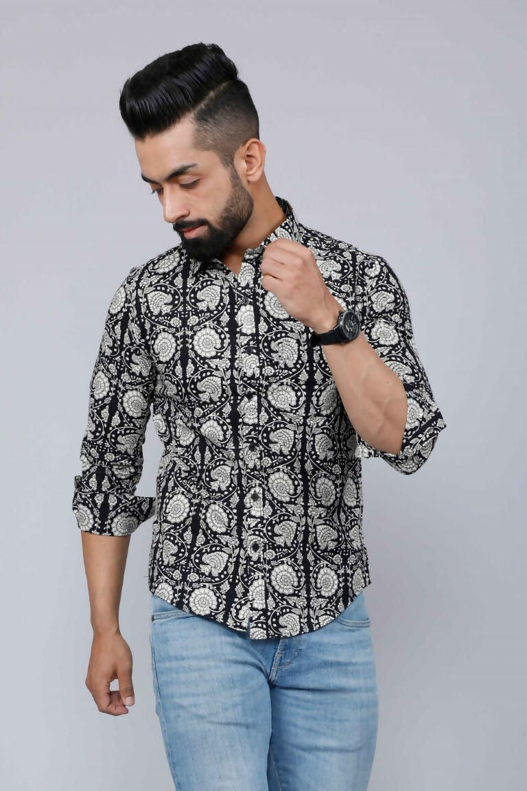 Miravan Men's Black Comfort Floral Printed Cotton Casual Shirt