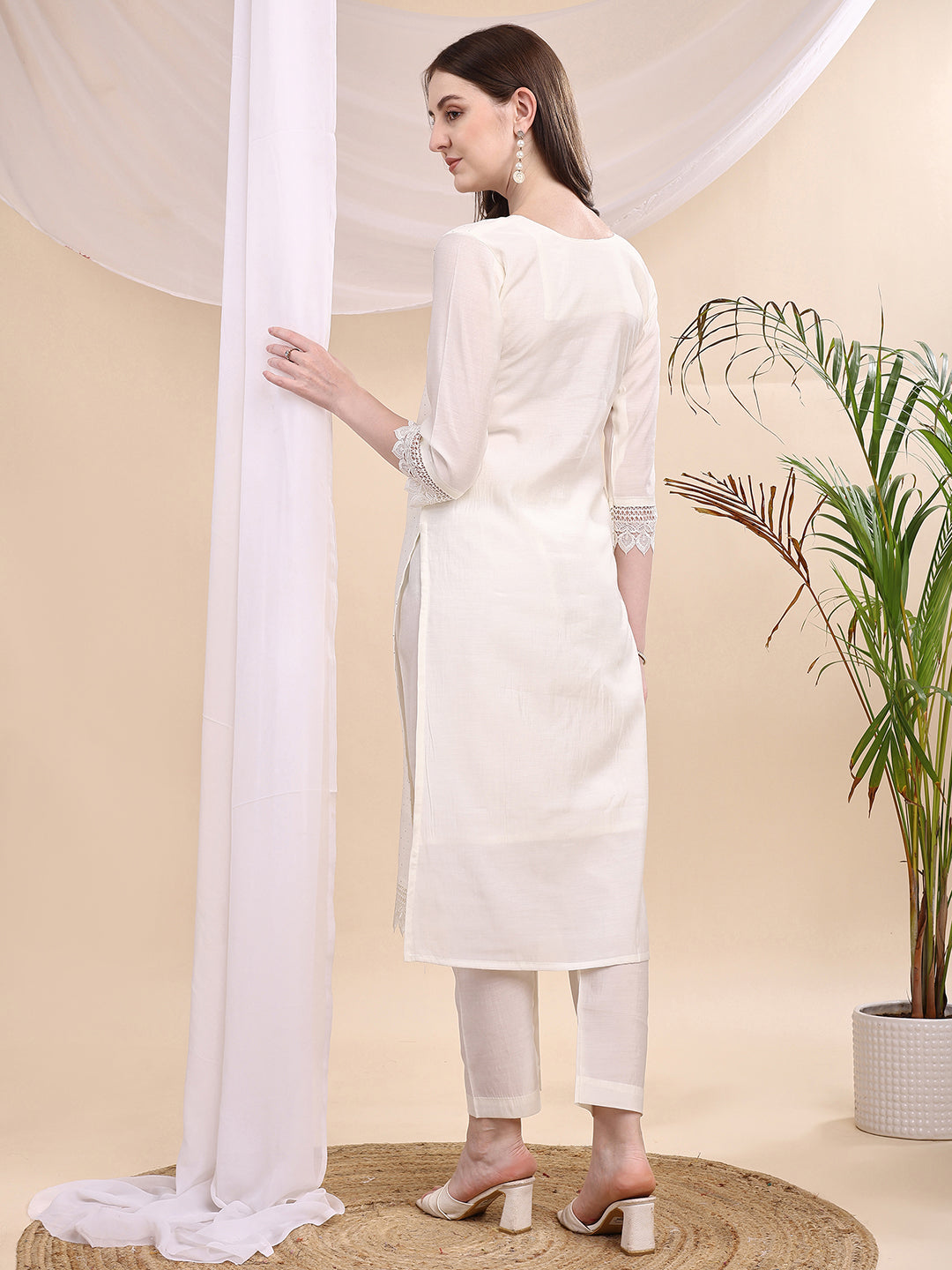 Beads & Swarovski Embroidered Kurta With Pant & Dupatta, White - Hiral Fashion - Distacart