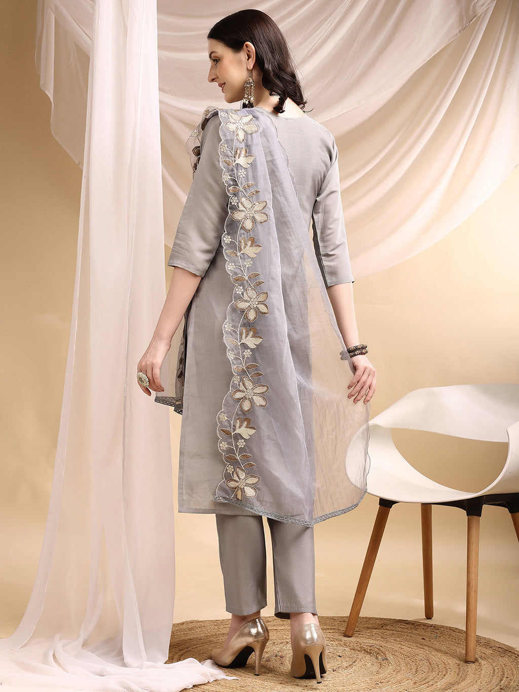 Hand & Thread Placement Embroidered Kurta With Pant & Embroidered Dupatta, Grey - Hiral Fashion - Distacart