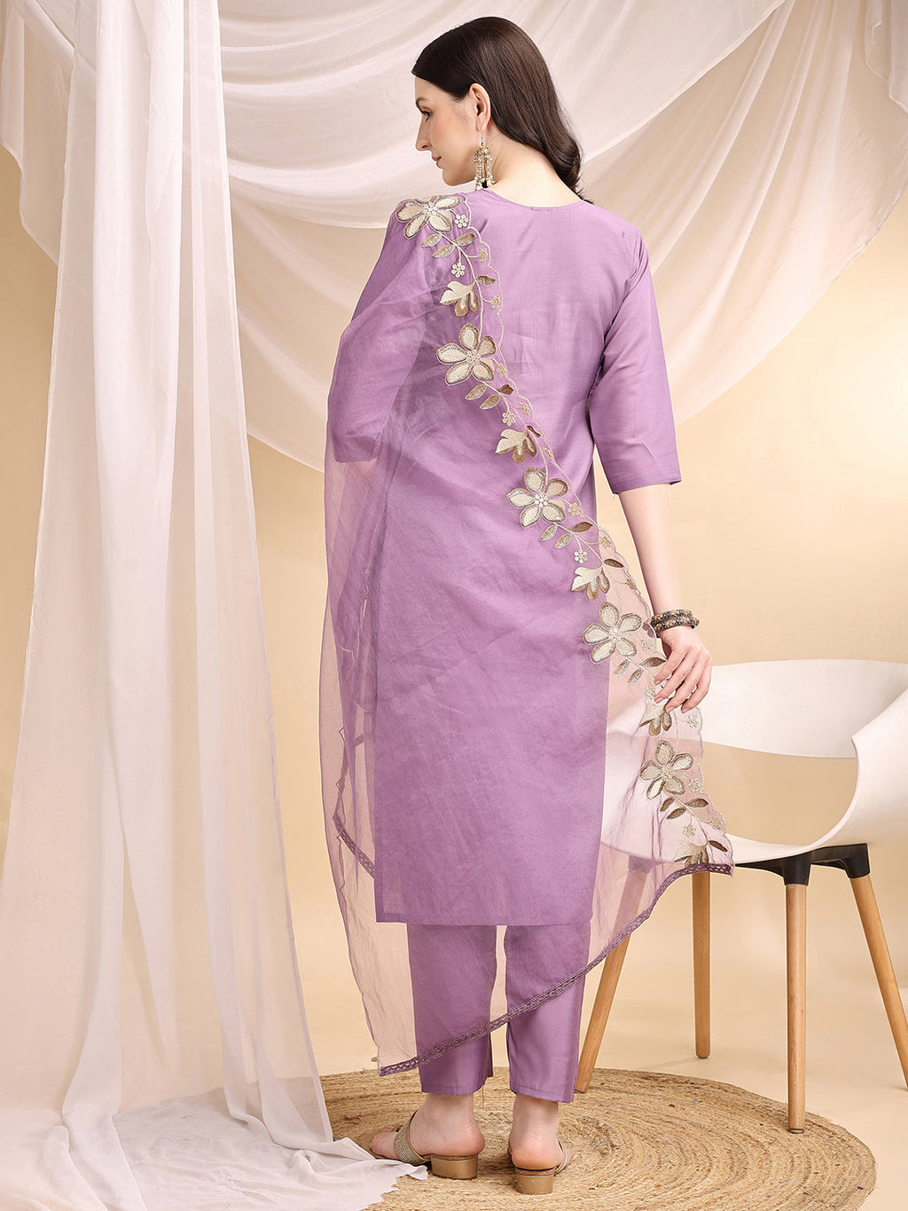 Hand & Thread Placement Embroidered Kurta With Pant & Embroidered Dupatta, Lavender - Hiral Fashion - Distacart