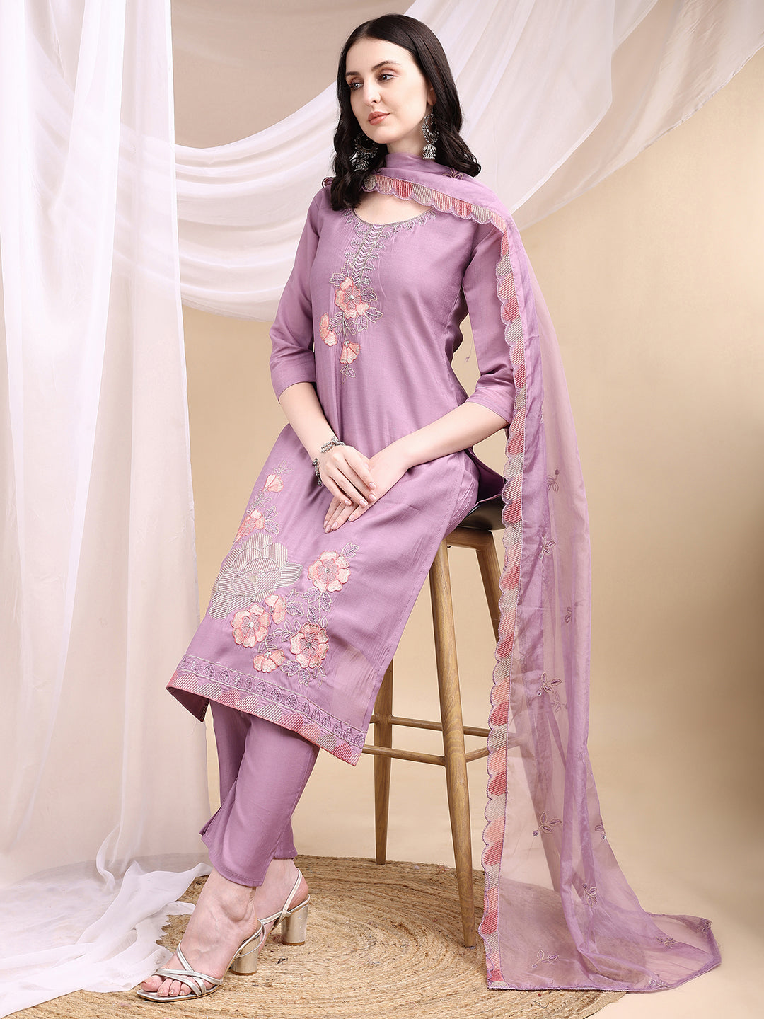 Hand Embroidered Kurta With Pant & Embroidered Dupatta, Lavender - Hiral Fashion - Distacart