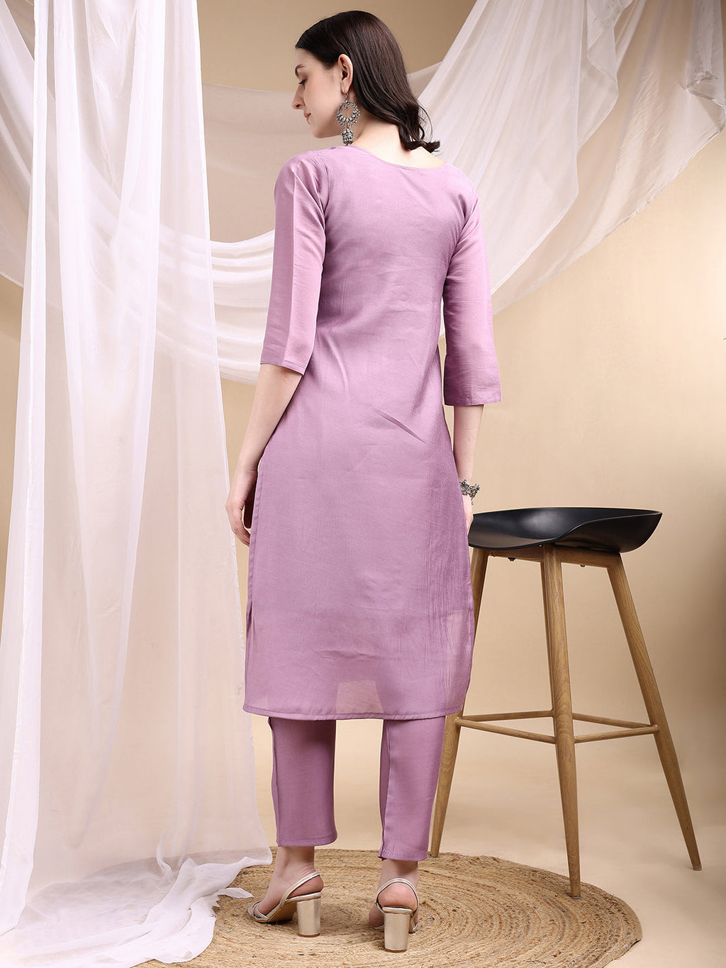 Hand Embroidered Kurta With Pant & Embroidered Dupatta, Lavender - Hiral Fashion - Distacart