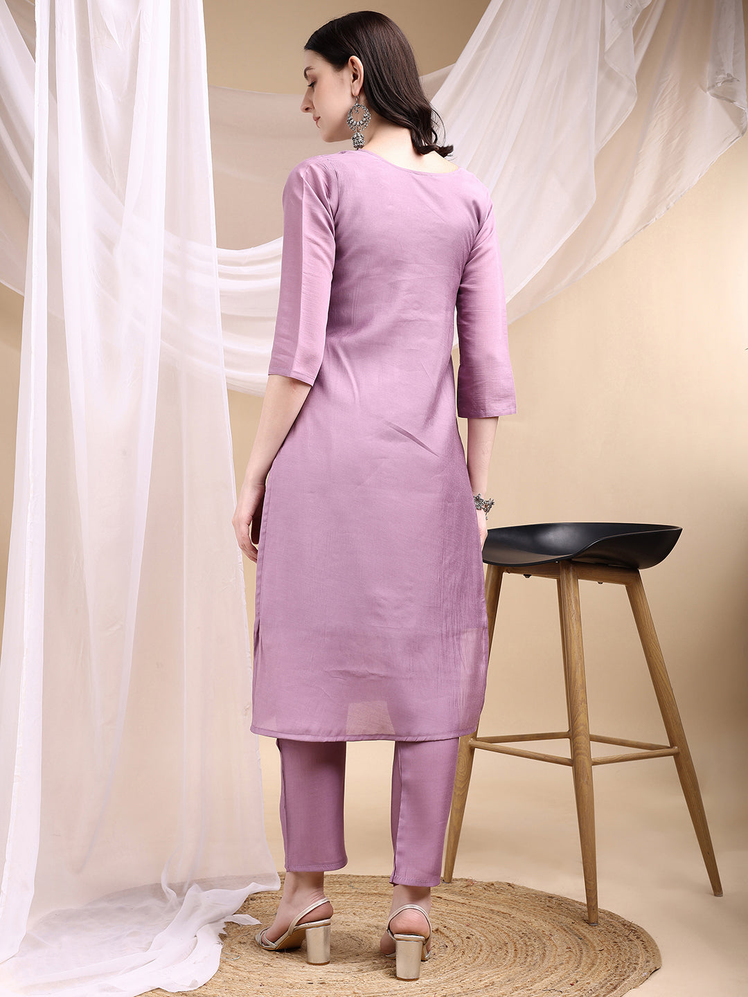 Hand Embroidered Kurta With Pant & Embroidered Dupatta, Lavender - Hiral Fashion - Distacart