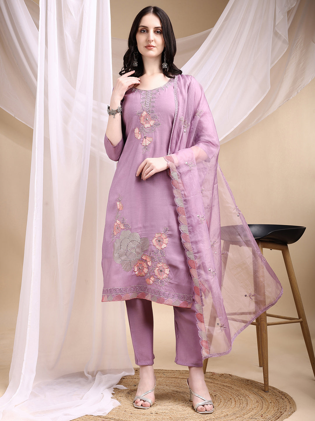 Hand Embroidered Kurta With Pant & Embroidered Dupatta, Lavender - Hiral Fashion - Distacart