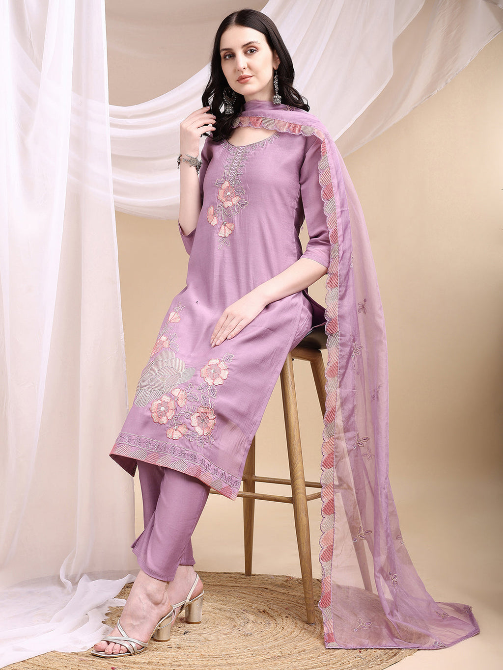 Hand Embroidered Kurta With Pant & Embroidered Dupatta, Lavender - Hiral Fashion - Distacart
