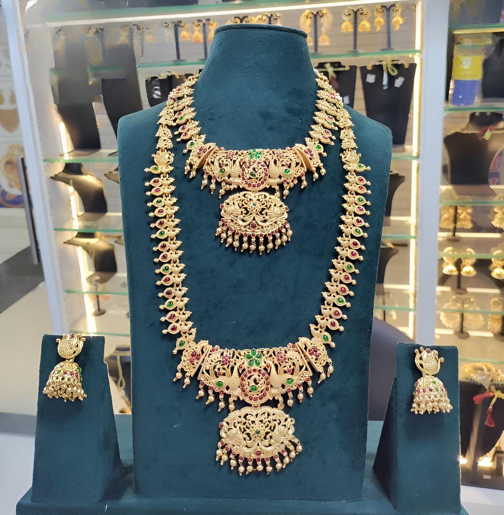Jewel City Exquisite Gold-Plated Kundan Bridal Jewelry Set - Traditional Indian Design
