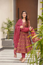 Sonakshi Women's Maharani Maslin Digital Print Full Round Flair Anarkali Gown Set With Dupatta