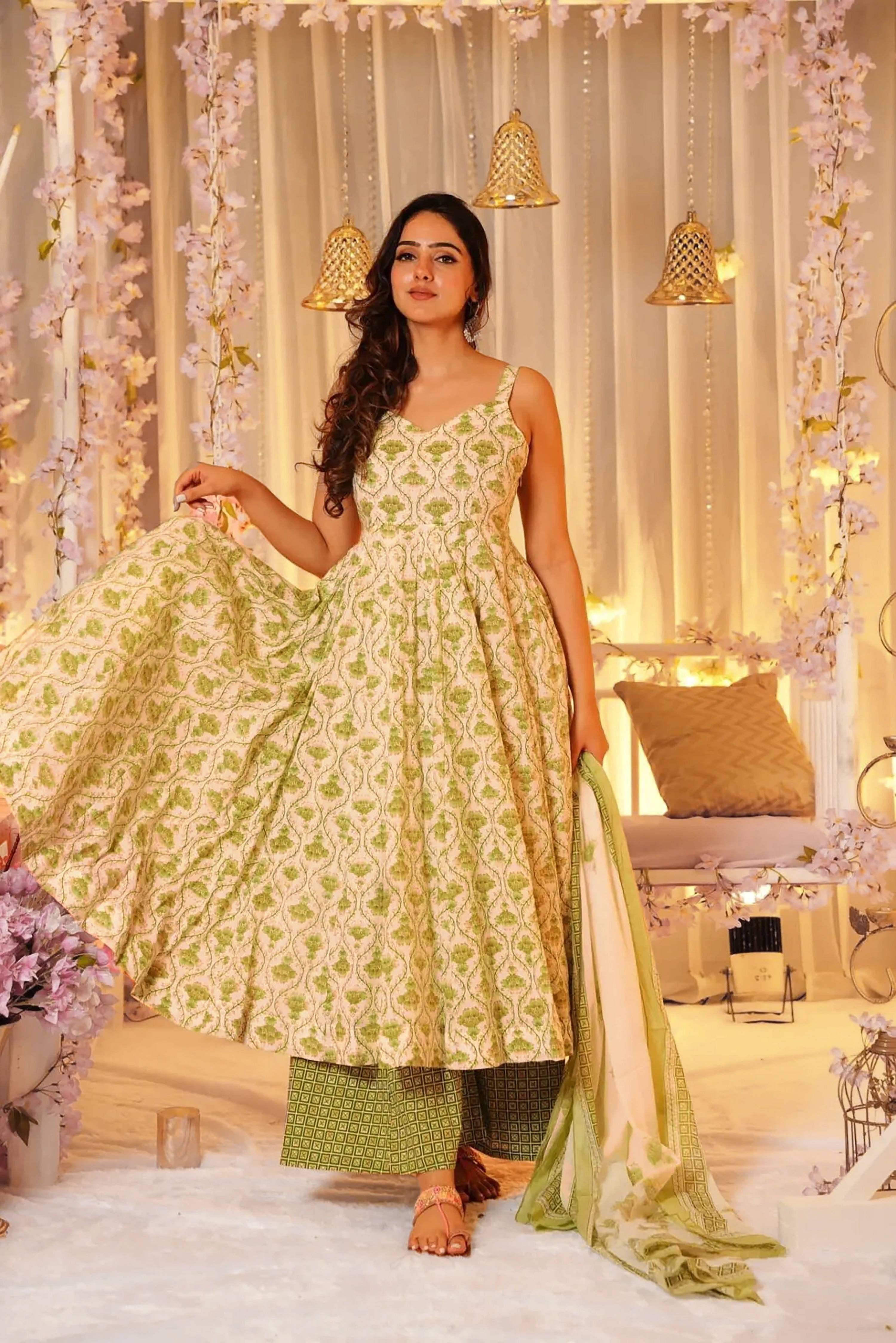 Sonakshi Women's Green Maslin Digital Print Full Round Flair Anarkali Gown Set With Dupatta