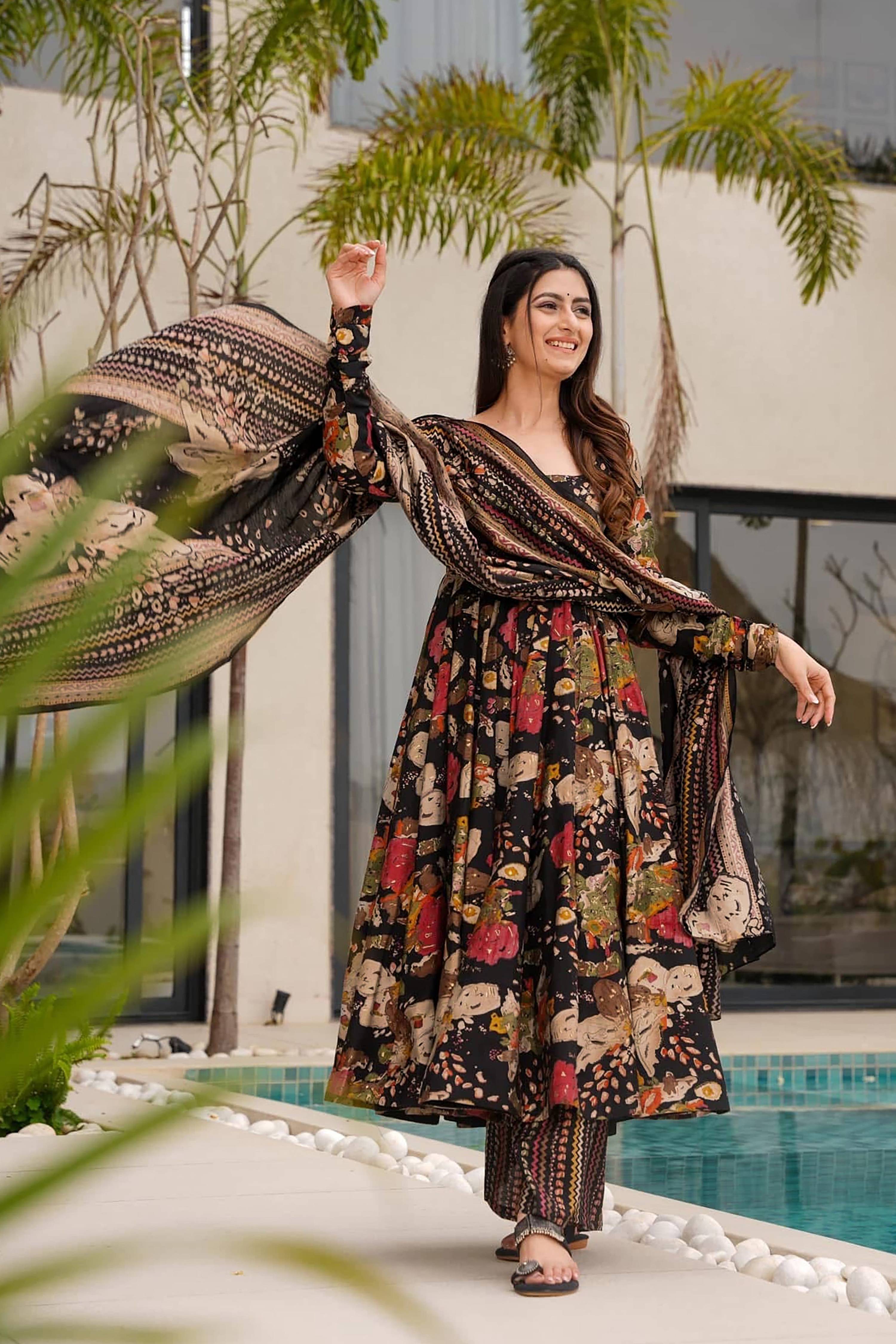 Sonakshi Women's Black Mal cottan Digital Print Full Round Flair Anarkali Gown Set With Dupatta