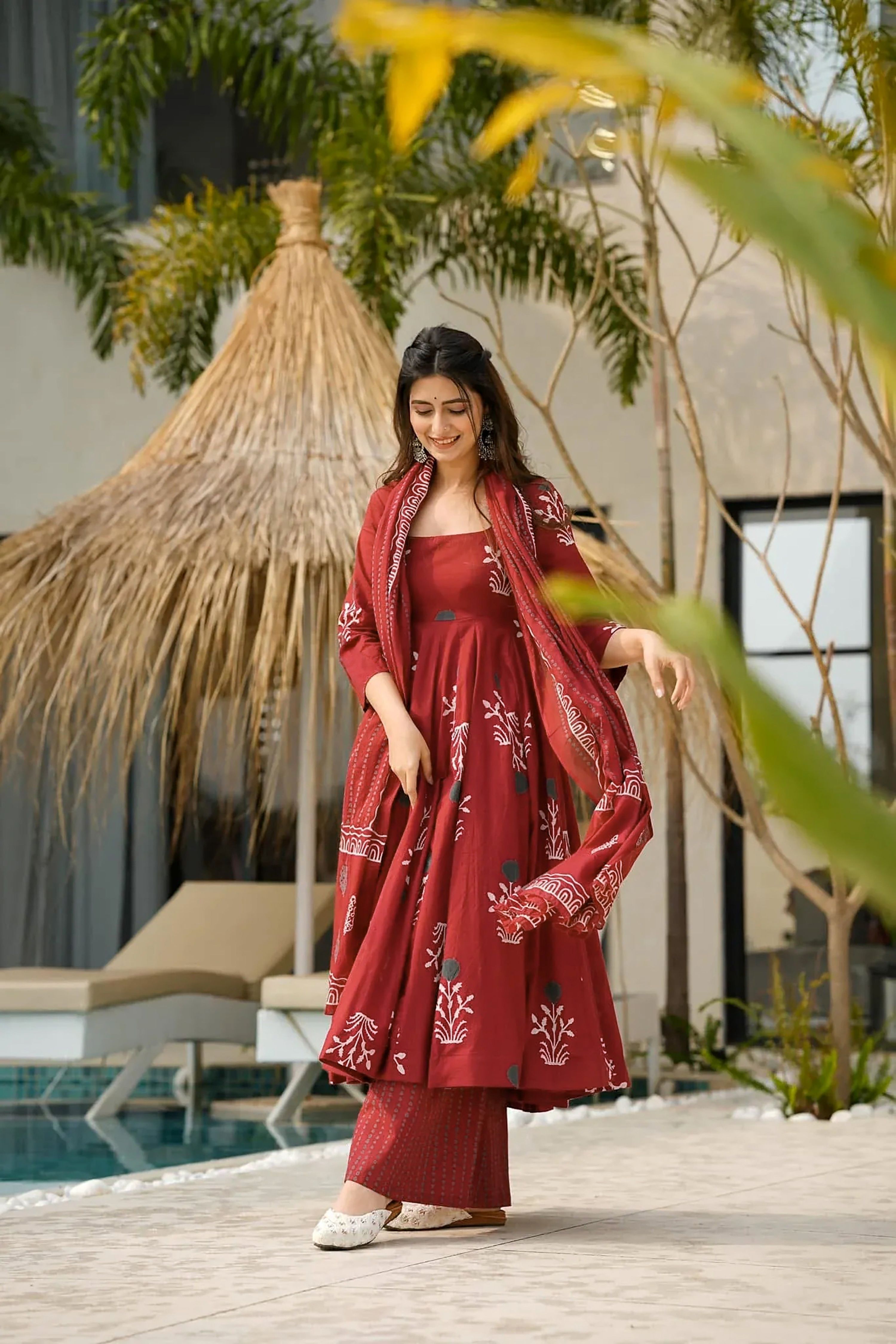 Sonakshi Women's Marron Mal cottan Digital Print Full Round Flair Anarkali Gown Set With Dupatta