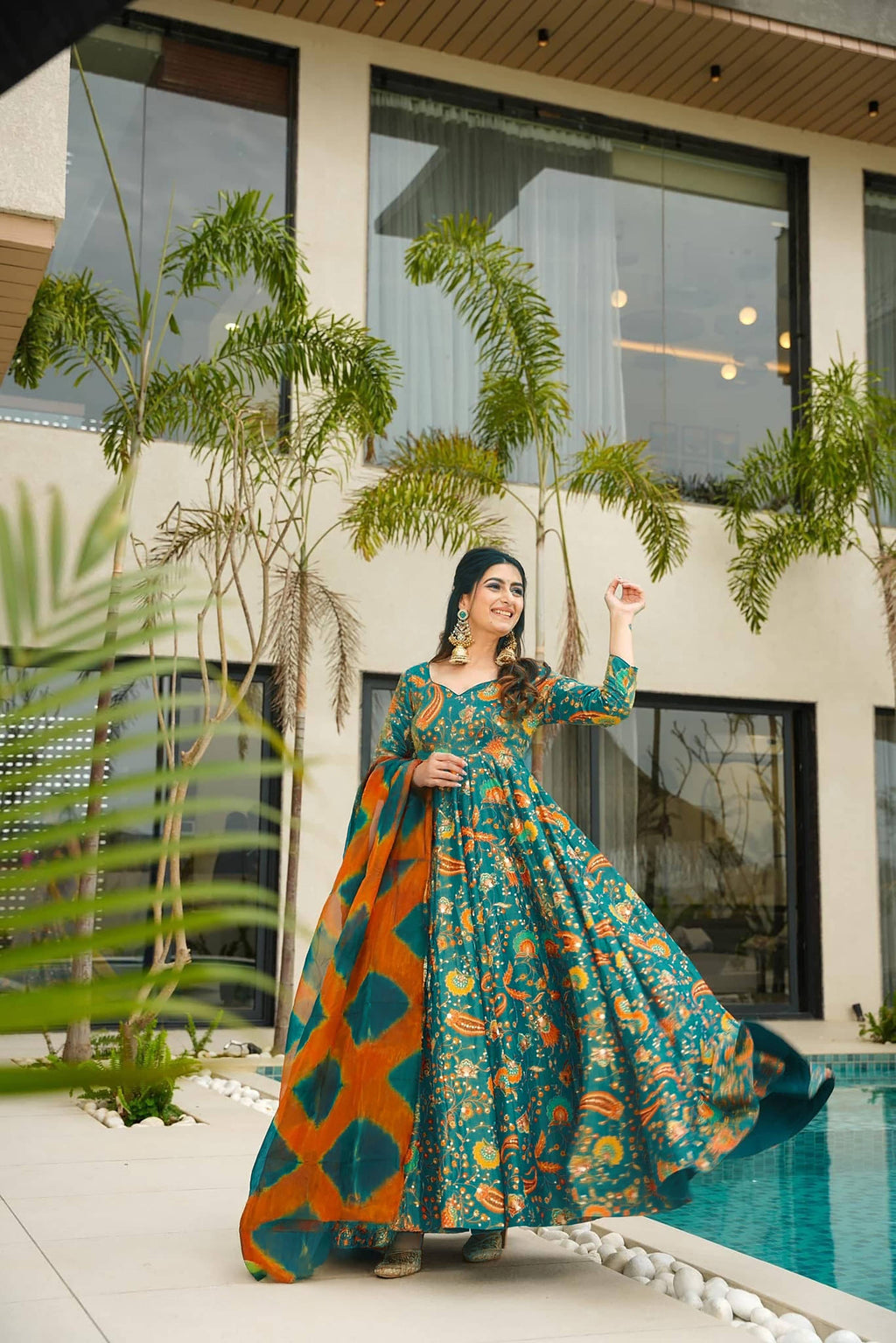 Sonakshi Women's Green Silk Digital Print Full Round Flair Anarkali Gown Set With Dupatta - Distacart