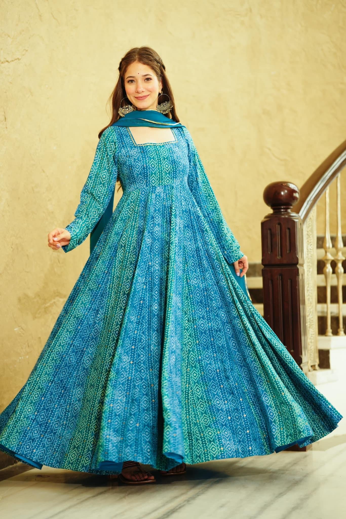 Sonakshi Women's Blue Georgette Digital Print Full Round Flair Anarkali Gown Set With Dupatta - Distacart