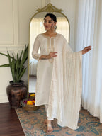 Sonakshi Women's Cream Viscose Chanderi Kurta Set with Dupatta - Distacart