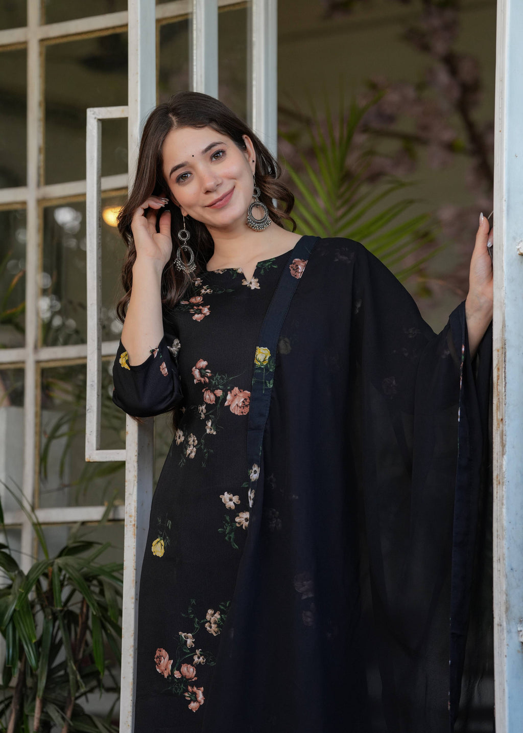 Sonakshi Women's Black Silk Blend Digital Kurta Set with Dupatta - Distacart