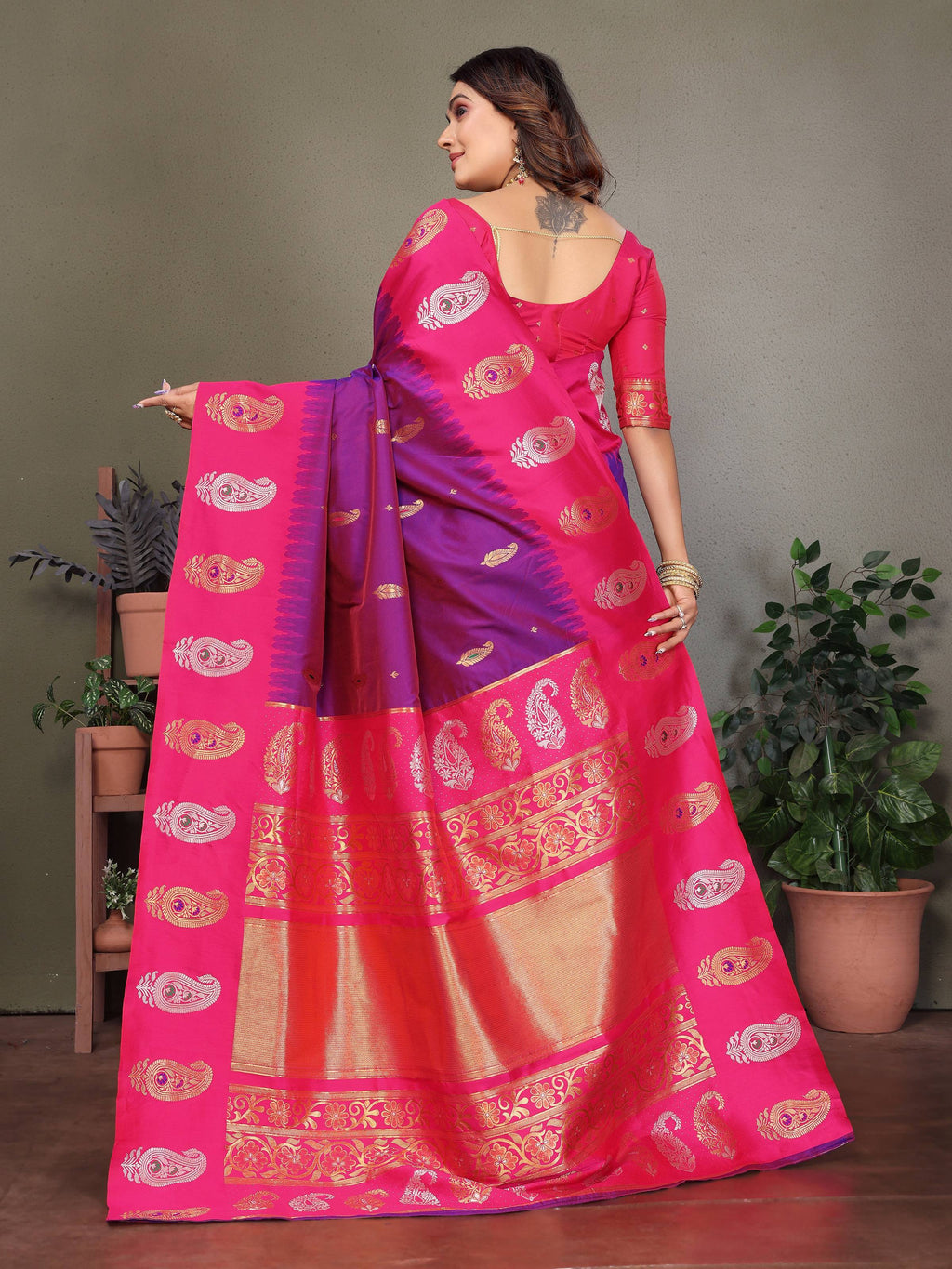 Sonakshi Women's Lavender Banarasi Silk Zari Woven Traditional Saree with Blouse - Distacart