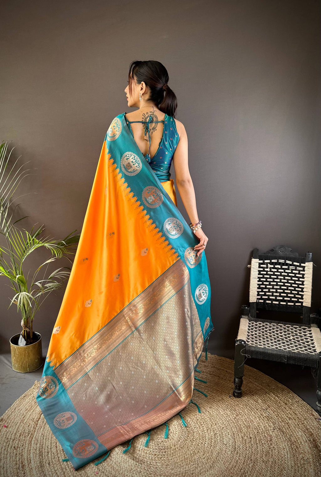 Sonakshi Women's Fenta Banarasi Silk Zari Woven Traditional Saree with Blouse - Distacart