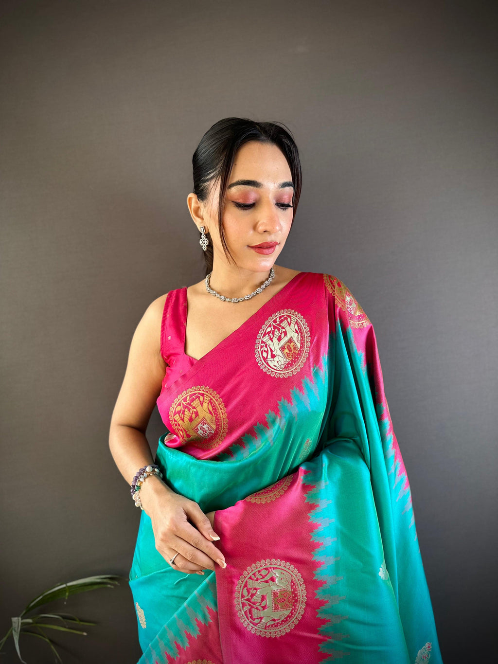 Sonakshi Women's Seagreen Banarasi Silk Zari Woven Traditional Saree with Blouse - Distacart