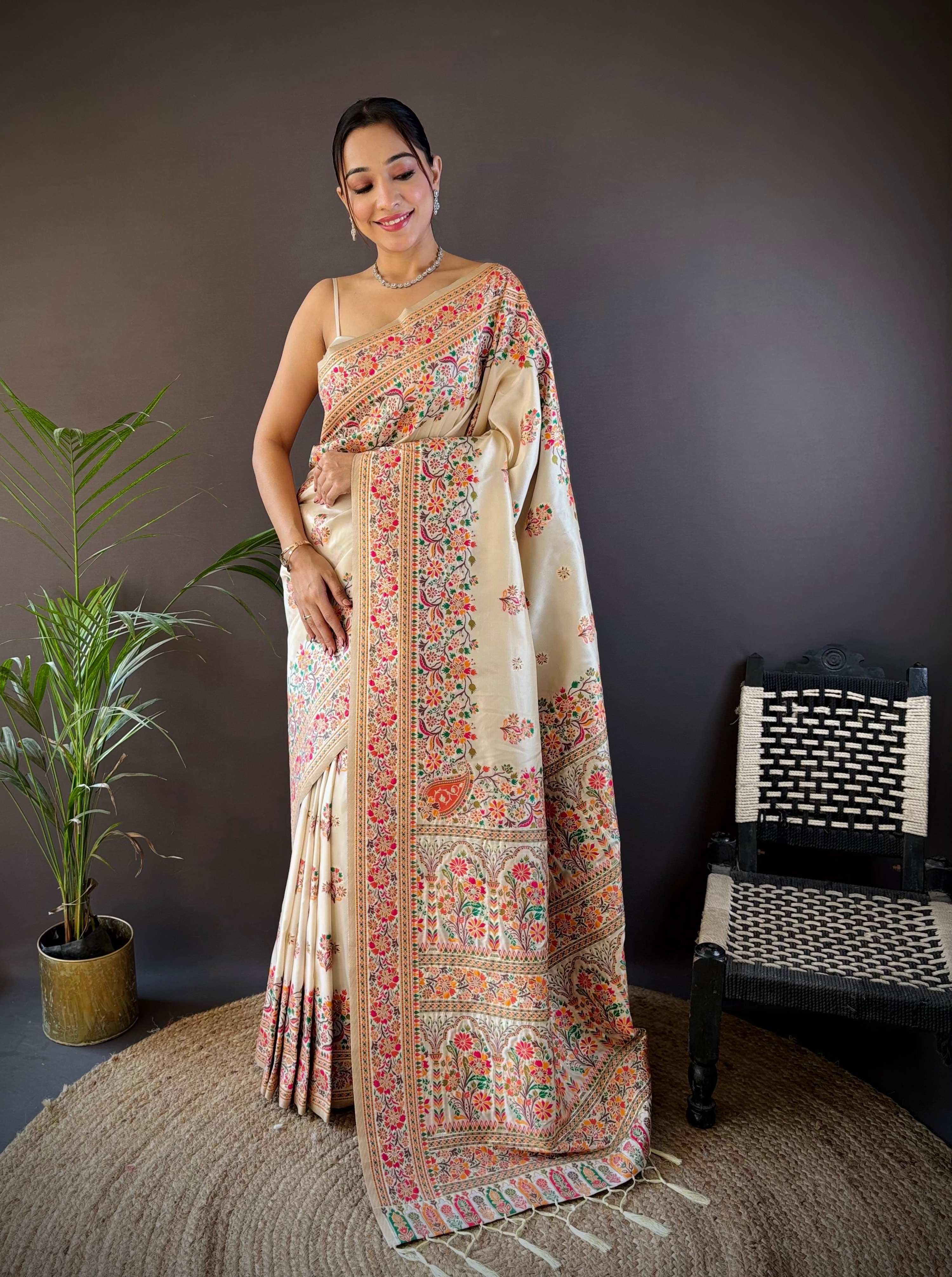 Sonakshi Women's Off White Pashmina Silk Zari Woven Traditional Saree with Blouse - Distacart