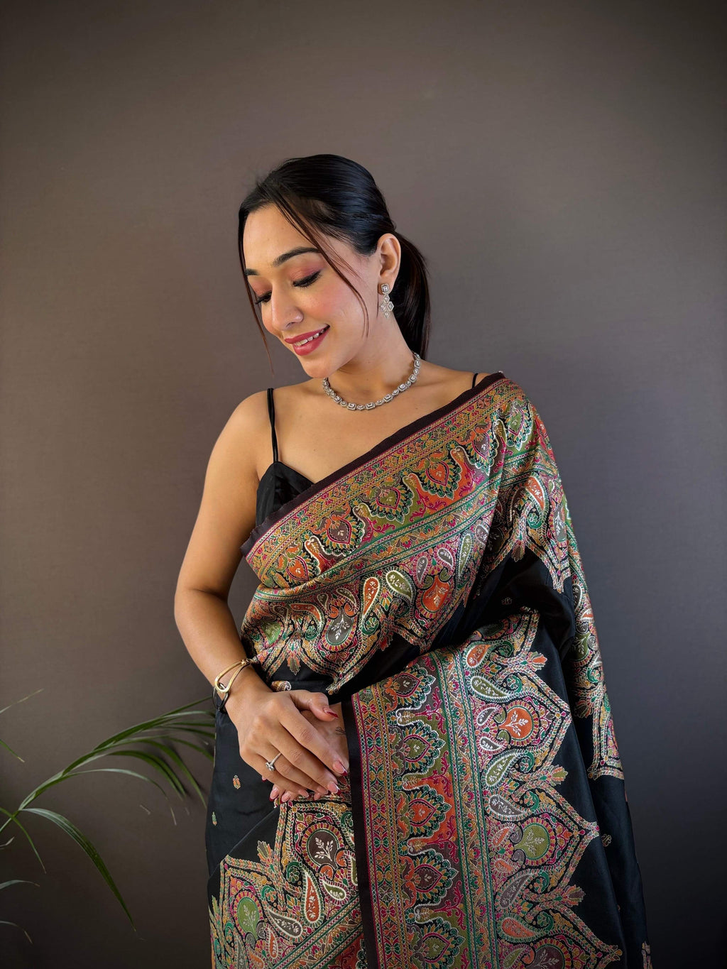 Sonakshi Women's Black Pashmina Silk Zari Woven Traditional Saree with Blouse - Distacart