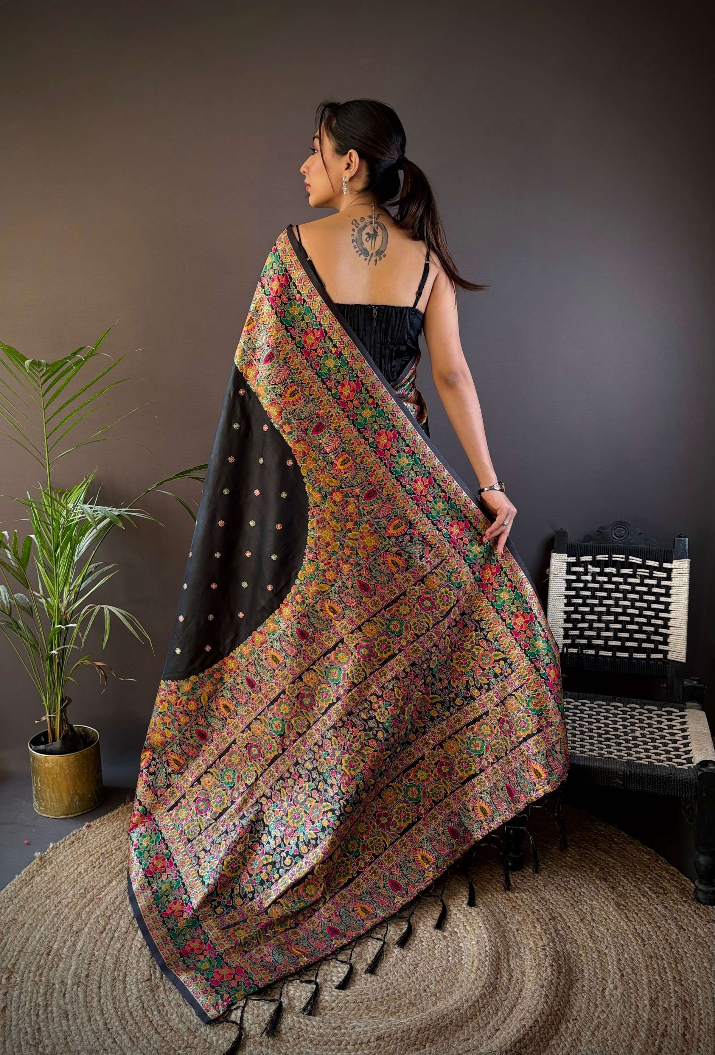 Sonakshi Women's Black Pashmina Silk Zari Woven Traditional Saree with Blouse - Distacart