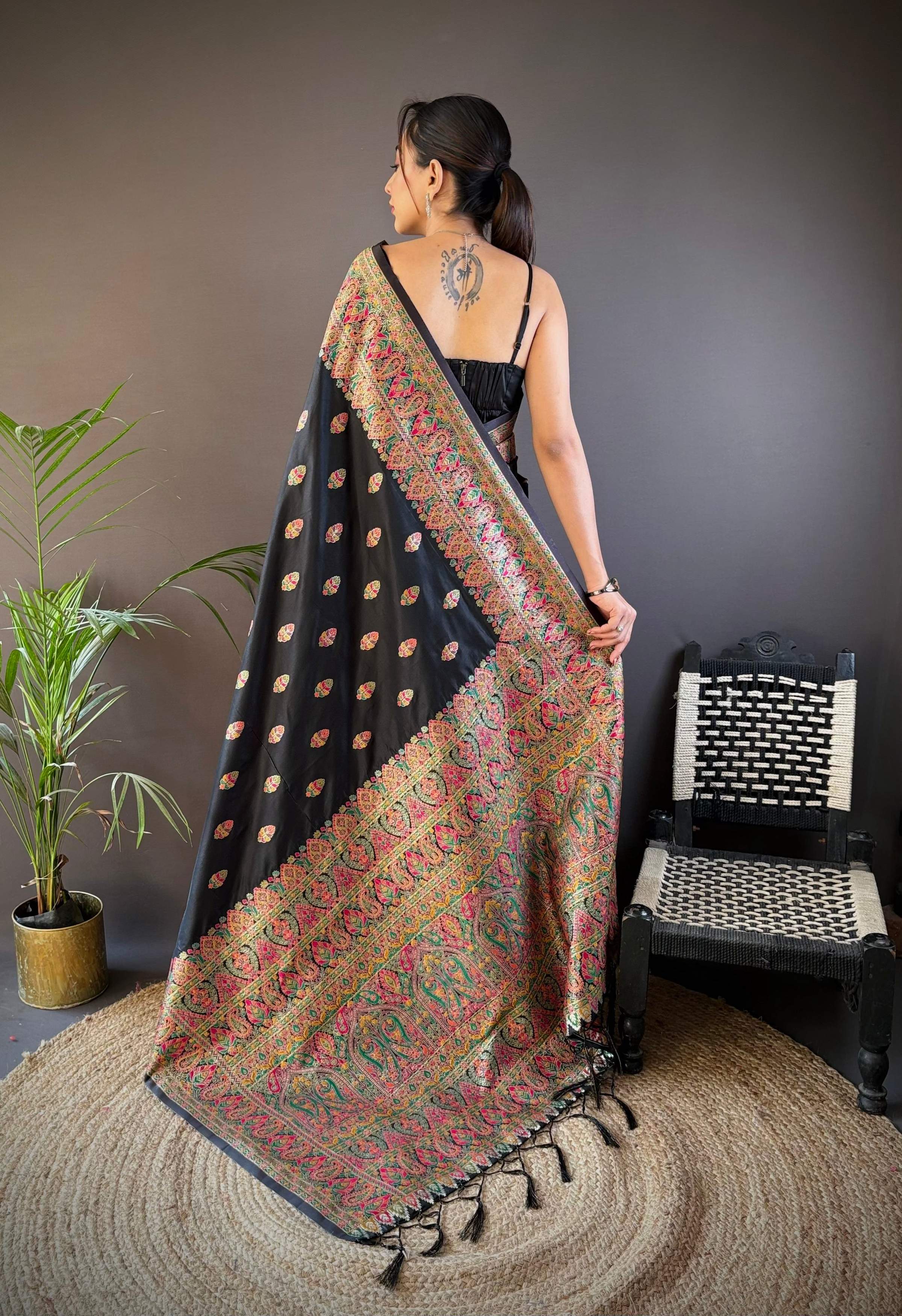 Sonakshi Women's Black Pashmina Silk Zari Woven Traditional Saree with Blouse - Distacart