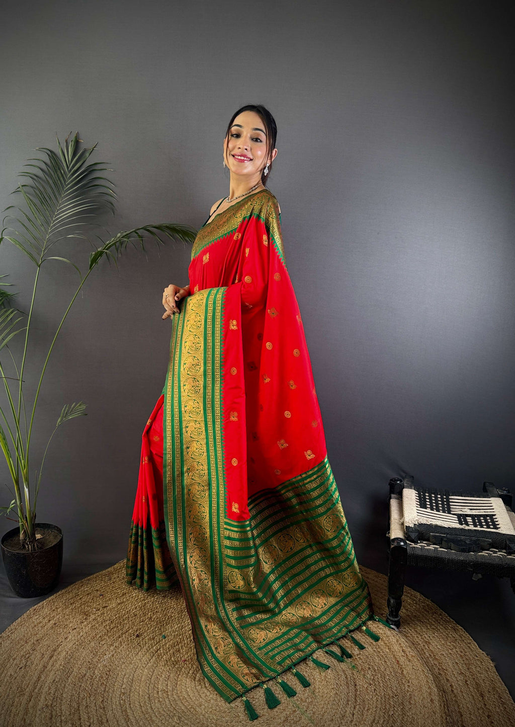 Sonakshi Women's Red Soft Silk Zari Woven Traditional Saree with Blouse - Distacart