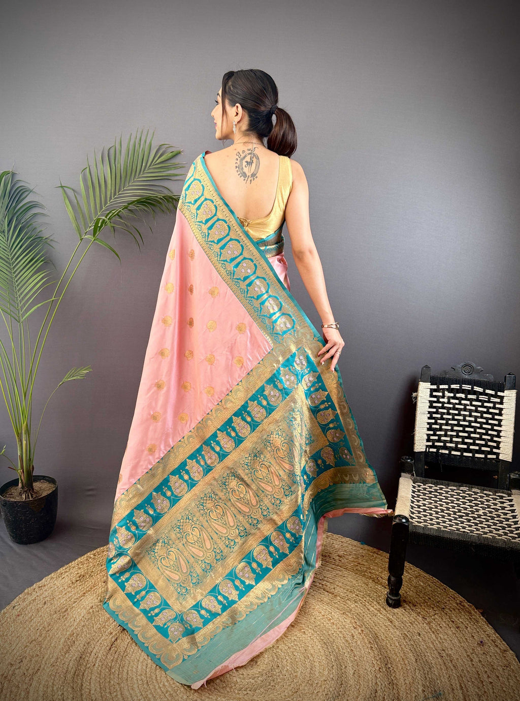 Sonakshi Women's Light Peach Banarasi Silk Zari Woven Traditional Saree with Blouse - Distacart