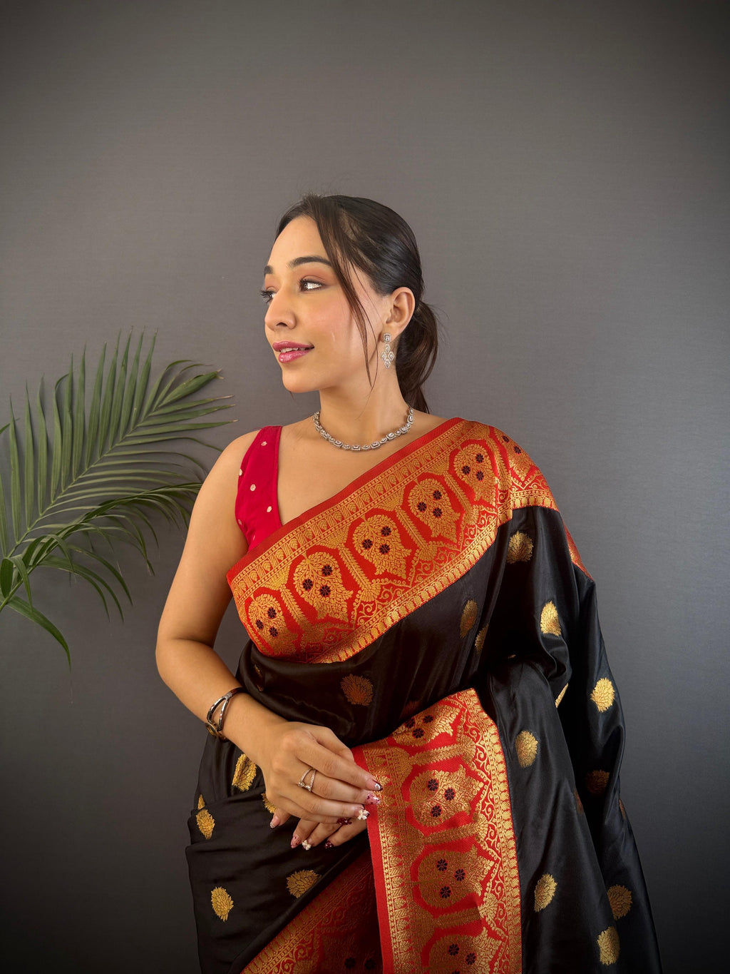 Sonakshi Women's Black Banarasi Silk Zari Woven Traditional Saree with Blouse - Distacart