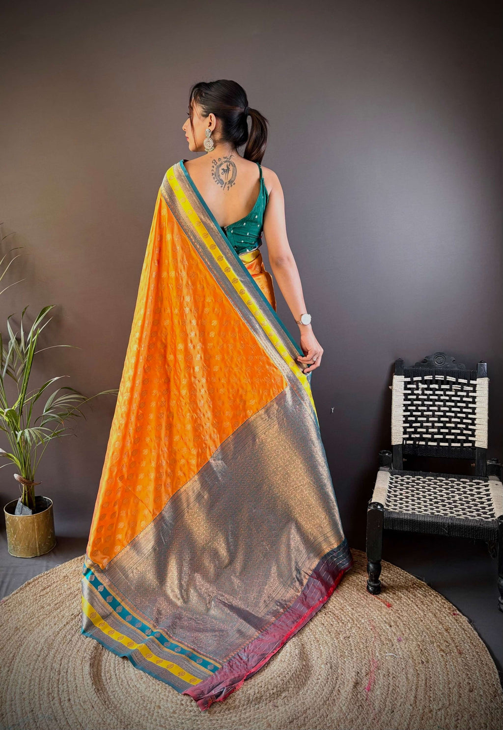 Sonakshi Women's Yellow Banarasi Silk Zari Woven Traditional Saree with Blouse - Distacart