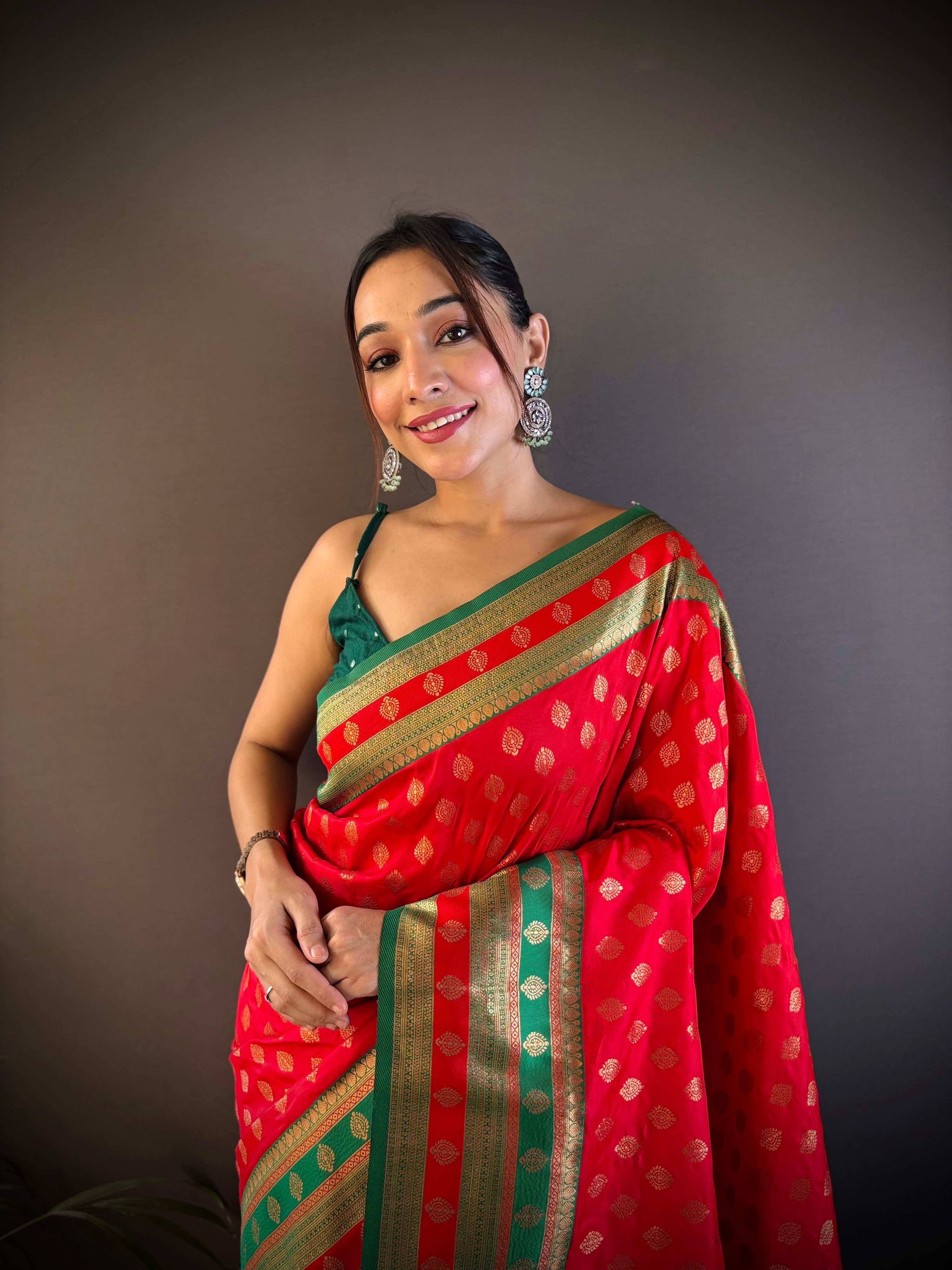 Sonakshi Women's Red Banarasi Silk Zari Woven Traditional Saree with Blouse - Distacart