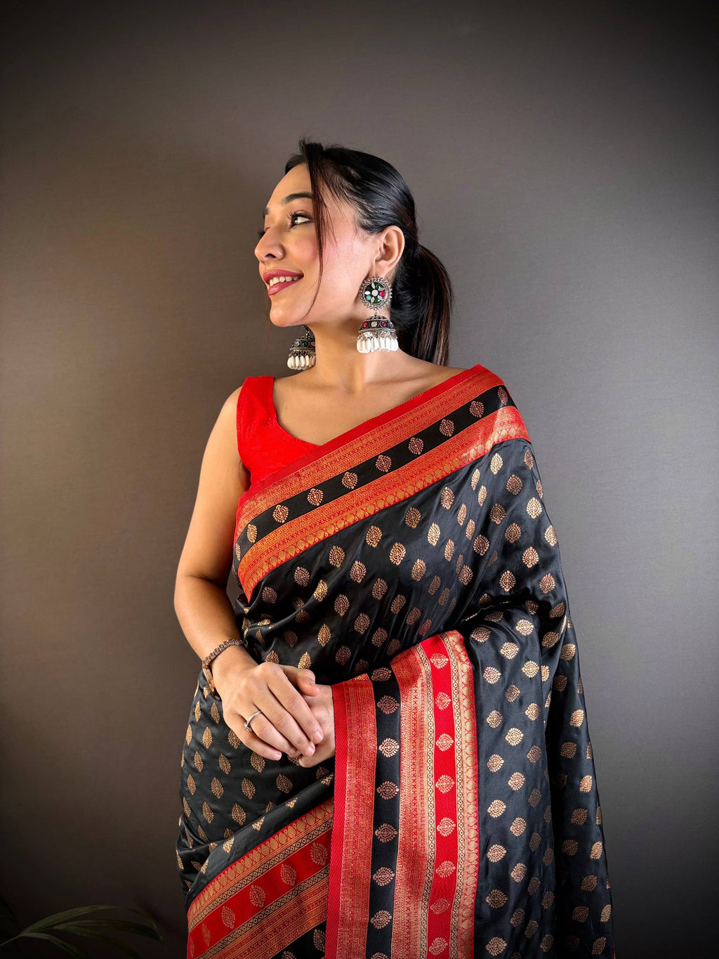 Sonakshi Women's Black Banarasi Silk Zari Woven Traditional Saree with Blouse - Distacart