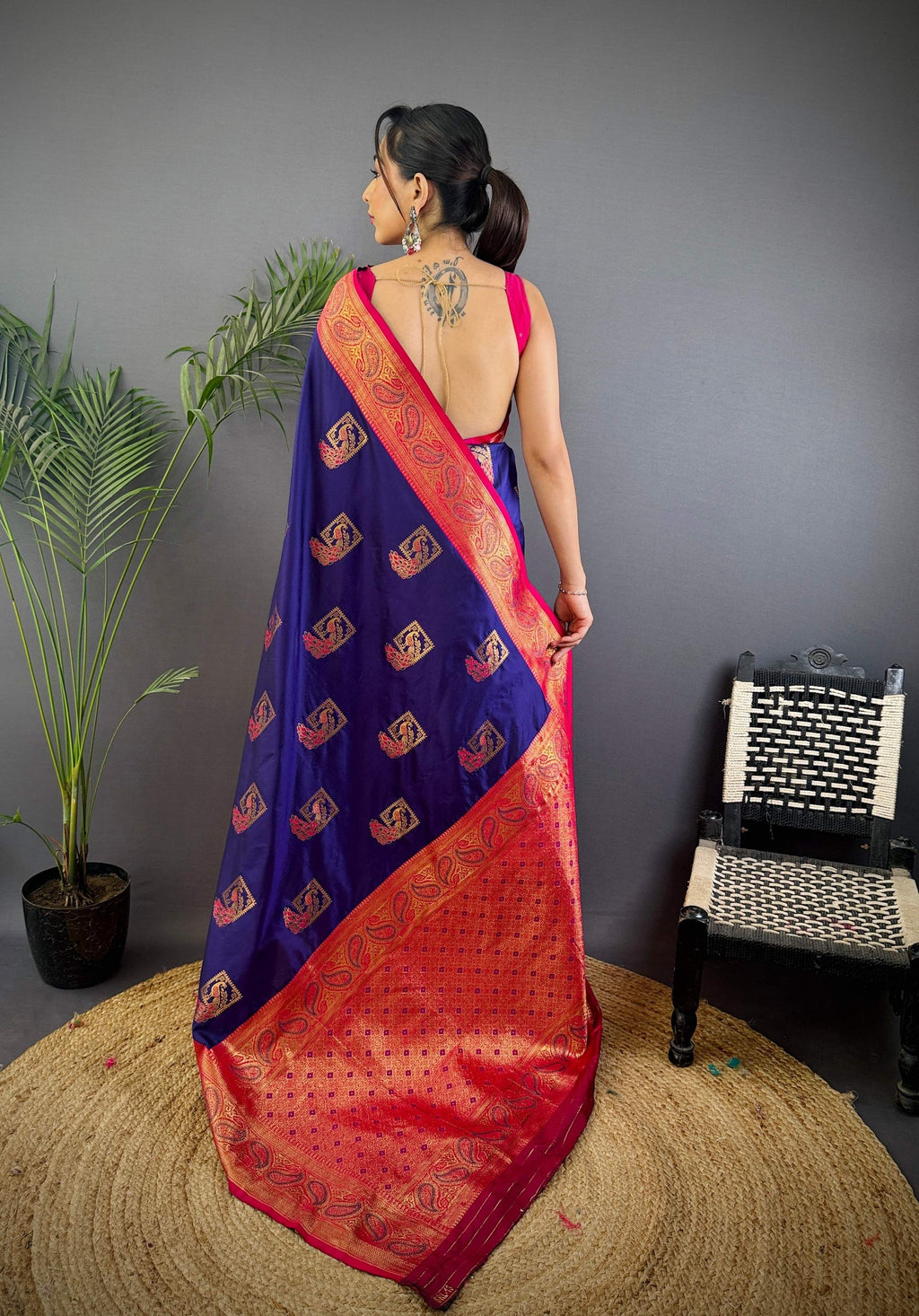 Sonakshi Women's Navy Blue Banarasi Silk Zari Woven Traditional Saree with Blouse - Distacart