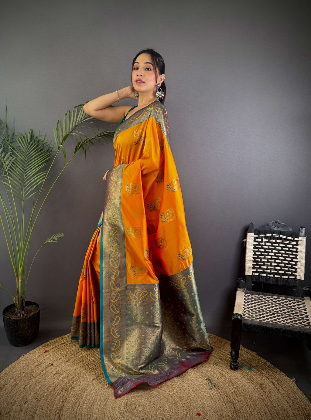 Sonakshi Women's Yellow Banarasi Silk Zari Woven Traditional Saree with Blouse - Distacart