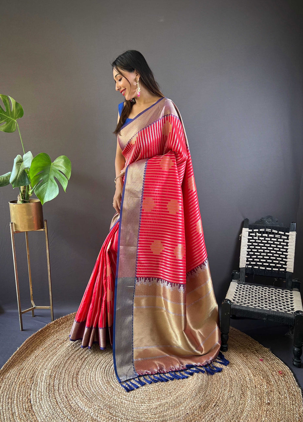 Sonakshi Women's Red Banarasi Silk Zari Woven Traditional Saree with Blouse - Distacart