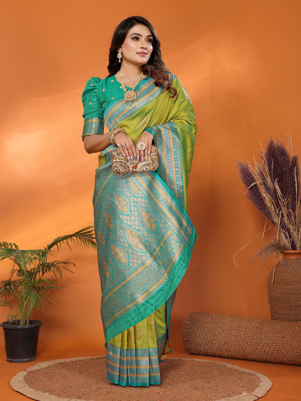 Sonakshi Women's Parrot Banarasi Silk Zari Woven Traditional Saree with Blouse - Distacart