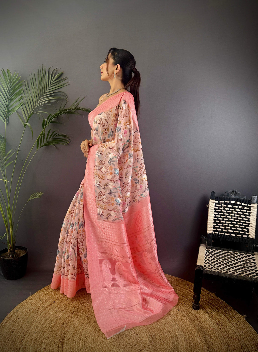Sonakshi Women's Peach Blend Silk Jacquard Woven Traditional Saree with Blouse - Distacart
